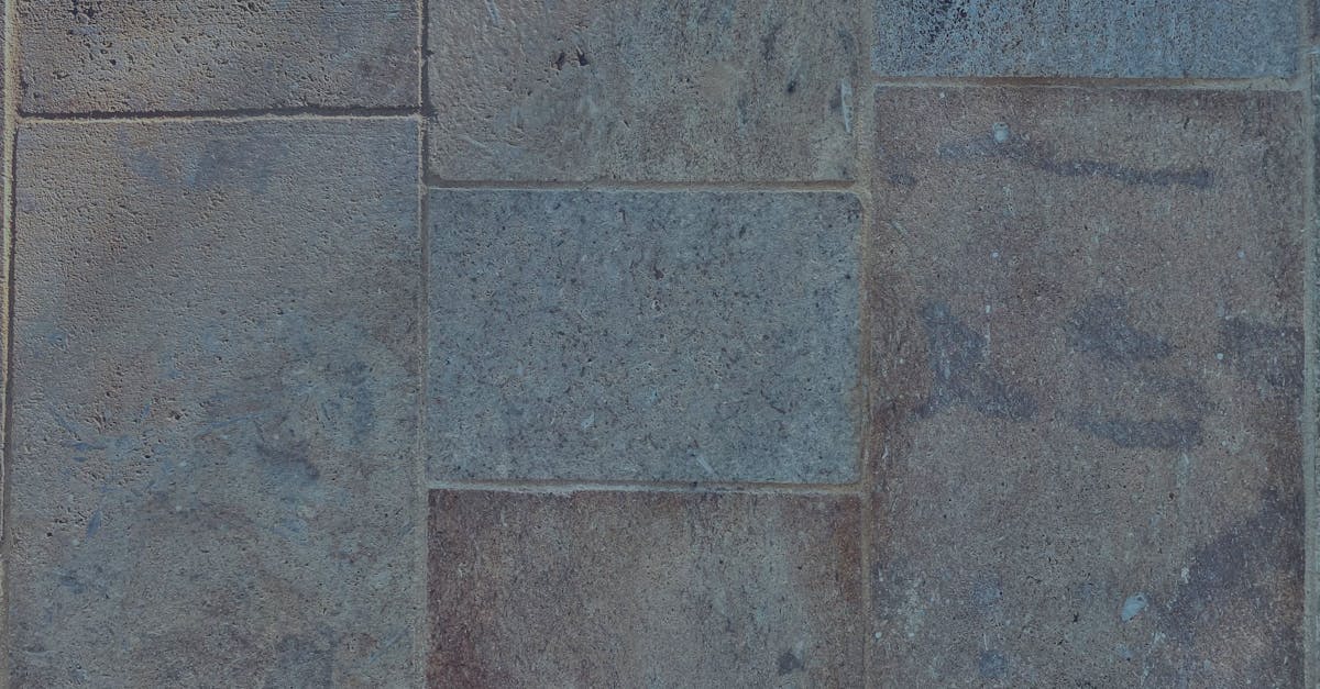 découvrez tout ce qu'il faut savoir sur les dalles en béton : avantages, techniques de construction, applications et conseils d'entretien pour garantir durabilité et esthétique.