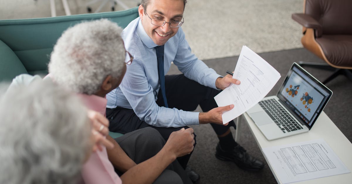découvrez l'assurance décennale : une protection essentielle pour les professionnels du bâtiment, garantissant la couverture des dommages pendant 10 ans après la réception des travaux. protégez vos projets et offrez une sécurité à vos clients grâce à cette assurance incontournable.