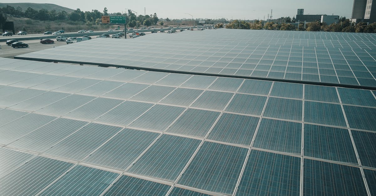 découvrez les panneaux photovoltaïques hybrides, une solution innovante alliant efficacité énergétique et durabilité. profitez d'une production d'électricité optimisée tout en réduisant votre empreinte carbone.