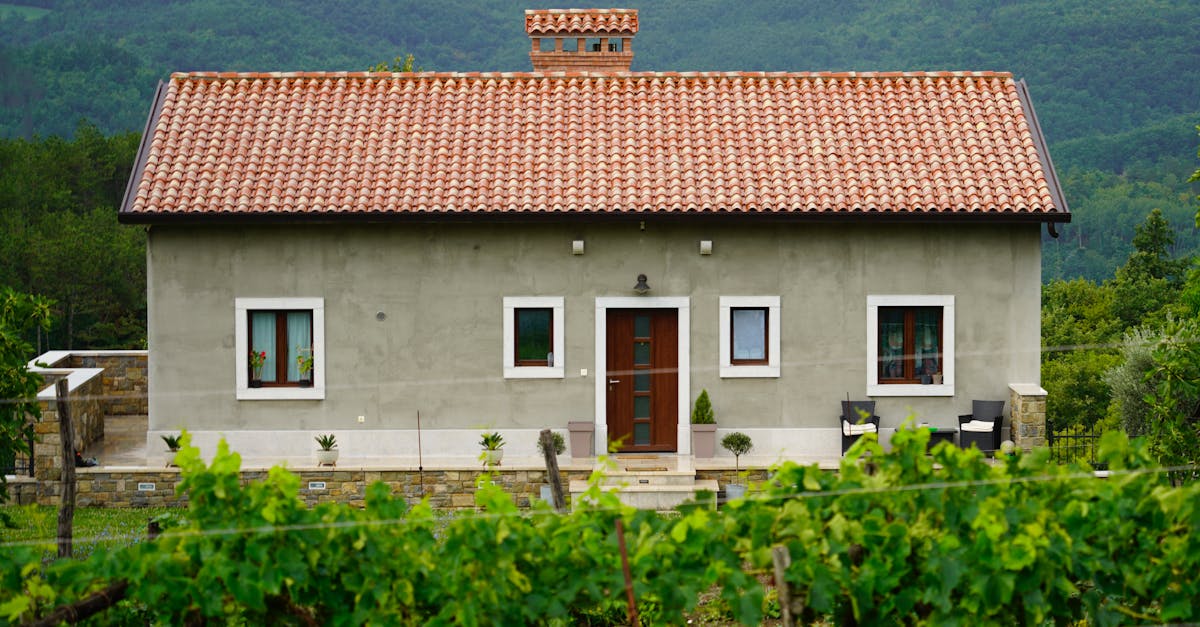 découvrez le concept innovant de la maison passive, une approche de construction durable qui maximise l'efficacité énergétique tout en offrant un confort optimal. apprenez comment ces habitations fonctionnent grâce à une isolation avancée et des systèmes intelligents pour réduire la consommation d'énergie et minimiser l'empreinte carbone.