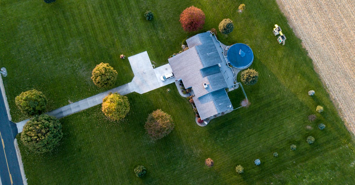 découvrez nos services de toiture de haute qualité, incluant la réparation, l'installation et l'entretien de toits. faites confiance à notre équipe d'experts pour protéger votre maison avec des matériaux durables et un savoir-faire exceptionnel. contactez-nous pour un devis gratuit !