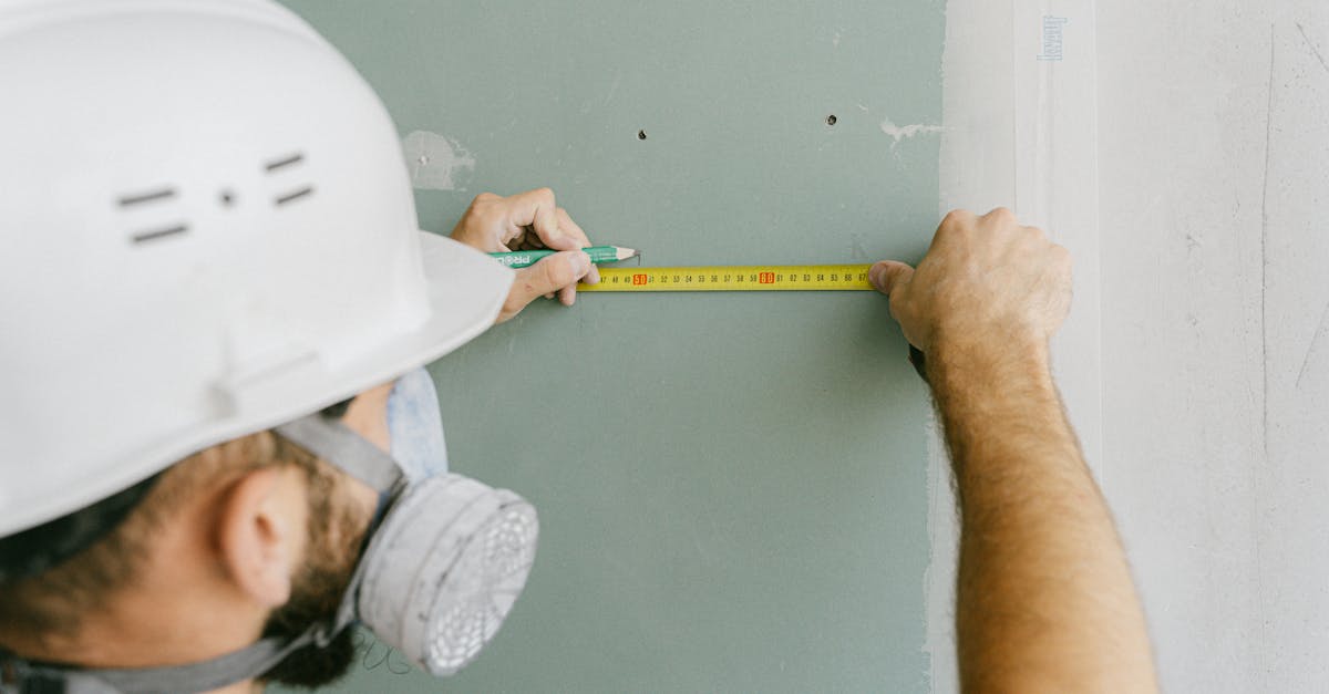 découvrez les coûts liés aux plaques de plâtre dans notre guide détaillé. apprenez à évaluer les dépenses pour votre projet de construction ou de rénovation, incluant les matériaux, la main-d'œuvre et des conseils pour optimiser votre budget.