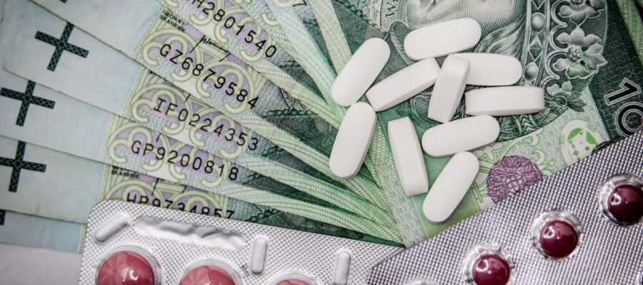 découvrez tout ce qu'il faut savoir sur l'assurance : types, avantages, démarches et conseils pour bien choisir votre contrat et protéger vos biens, santé et avenir financier.