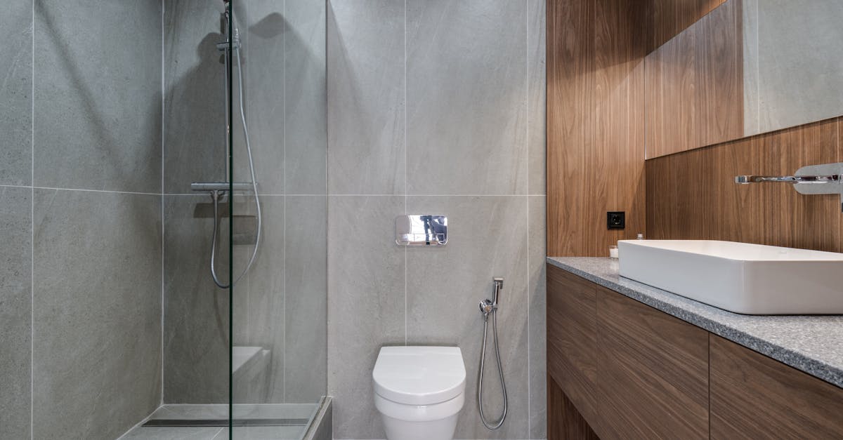 découvrez tous nos conseils et astuces sur la plomberie : installation, réparation, entretien des canalisations et équipements sanitaires pour une maison fonctionnelle et bien entretenue.