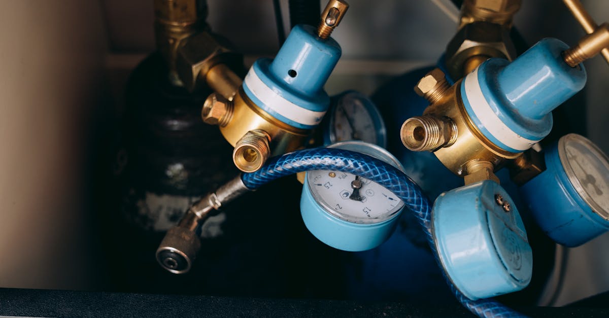 découvrez tout ce qu'il faut savoir sur la plomberie : conseils, astuces, installation, réparation et entretien pour assurer le bon fonctionnement de vos systèmes d'eau à la maison.