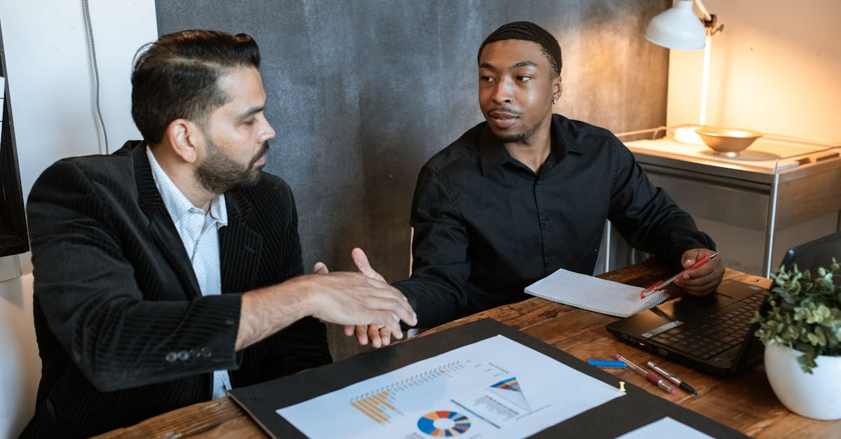 découvrez le rôle, les responsabilités et les compétences clés d’un project owner, acteur central de la réussite de vos projets. conseils et bonnes pratiques pour exceller dans cette fonction clé.