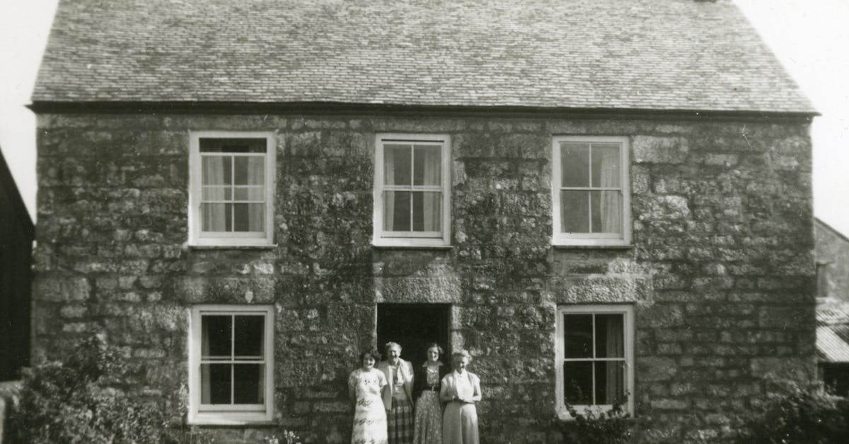 découvrez le charme intemporel d'une maison en pierre : authenticité, robustesse et élégance pour une habitation unique au style traditionnel ou moderne. idéale pour un investissement durable et chaleureux.