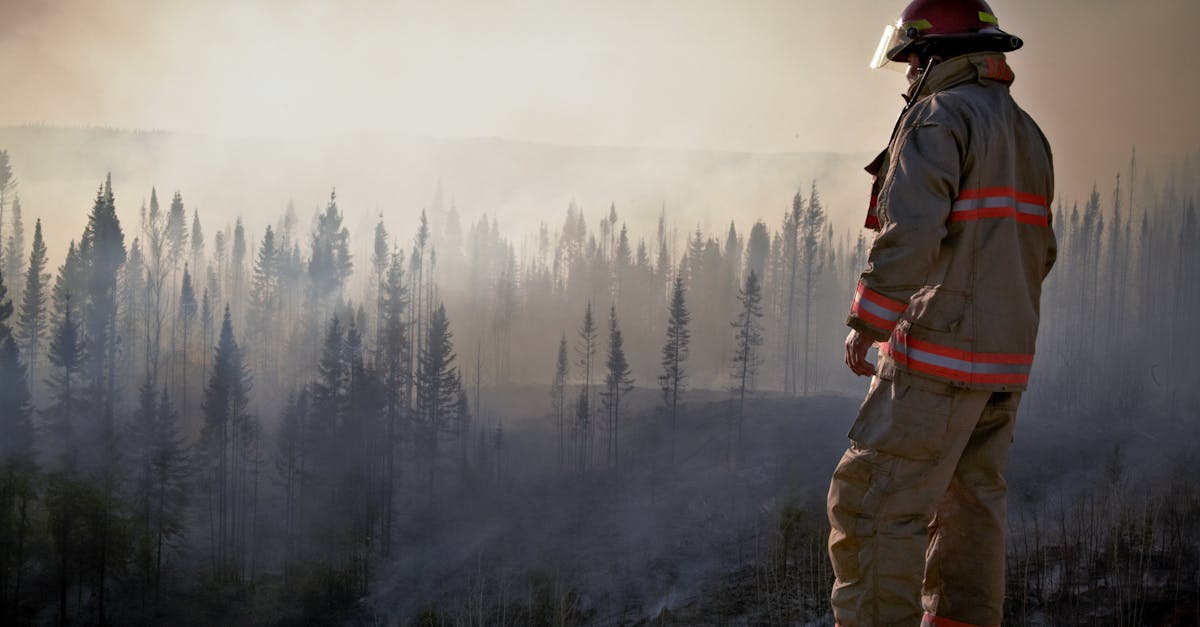 découvrez les principales réglementations en matière de sécurité incendie : obligations légales, normes à respecter et conseils pour assurer la protection des personnes et des biens dans tous types de bâtiments.