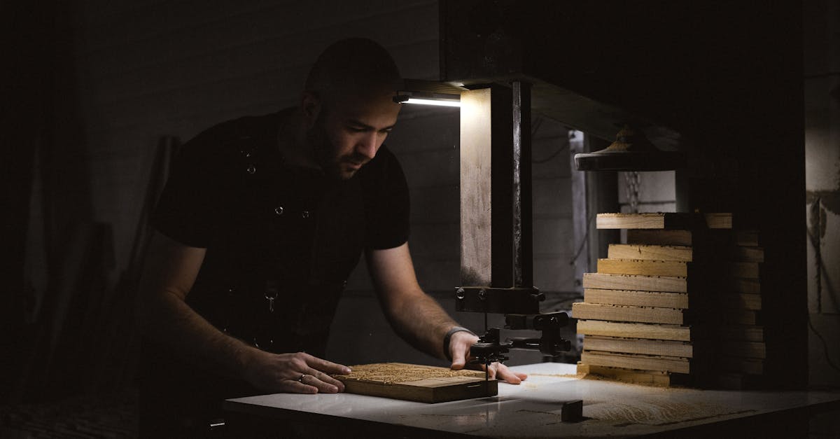 découvrez les secrets de la menuiserie : techniques, astuces et conseils pour réussir vos projets de joinery. apprenez à travailler le bois comme un professionnel !