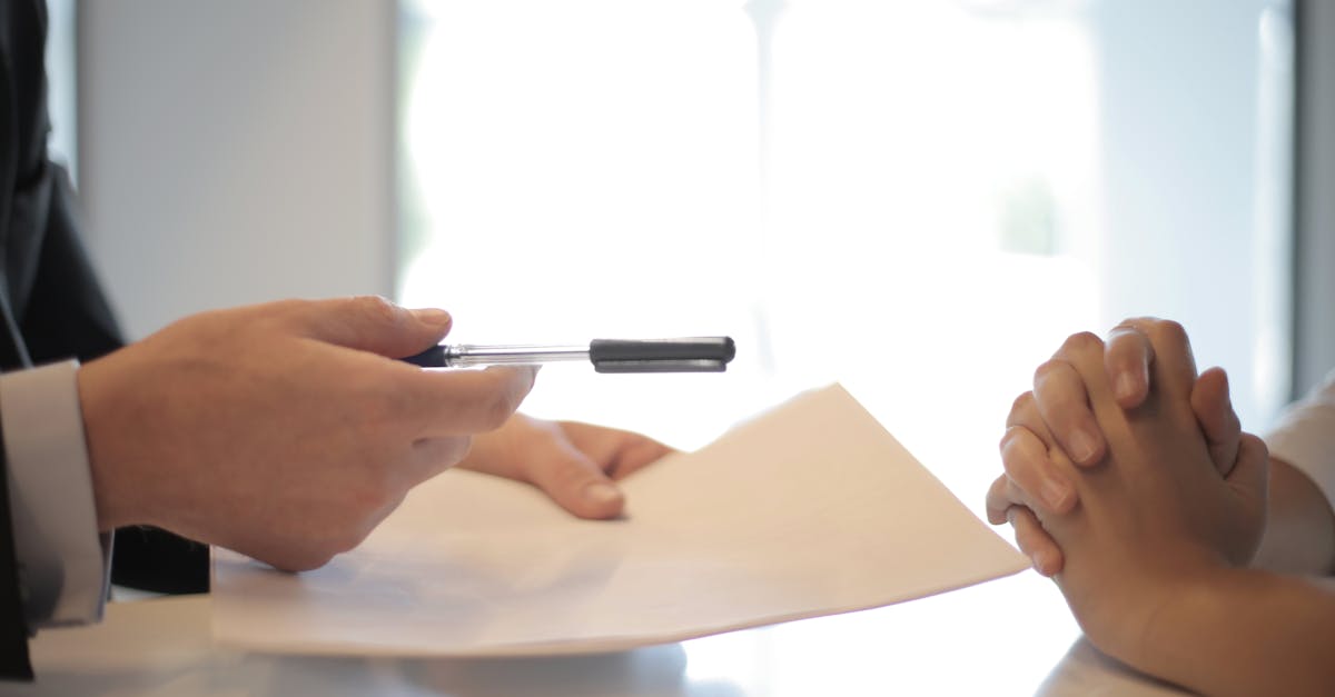 découvrez l'assurance responsabilité civile : protégez-vous contre les dommages causés à autrui, que vous soyez particulier ou professionnel. obtenez toutes les informations sur les garanties, avantages et souscription à une assurance adaptée à vos besoins.