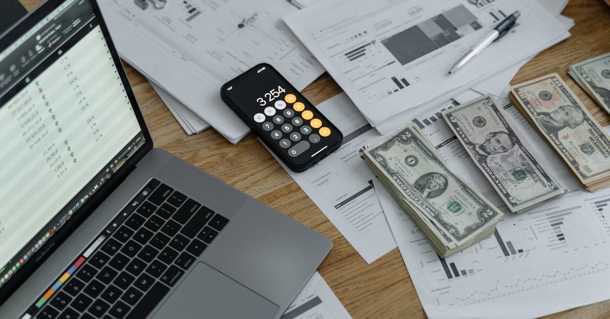 découvrez tout ce qu'il faut savoir sur les documents de permis : types, démarches, exigences et conseils pour préparer vos dossiers rapidement et efficacement.