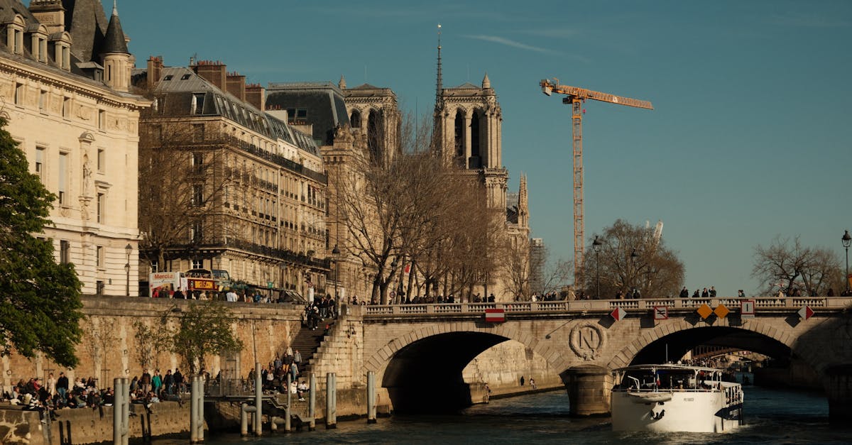 découvrez nos conseils et astuces pour planifier un budget de rénovation efficace. apprenez à estimer les coûts, éviter les pièges courants et optimiser vos dépenses pour réussir votre projet de rénovation en toute sérénité.