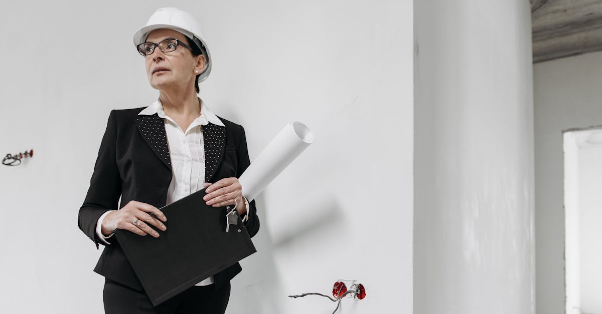 découvrez le métier de site manager : missions, compétences clés et conseils pour réussir dans la gestion et la supervision de sites professionnels ou web.