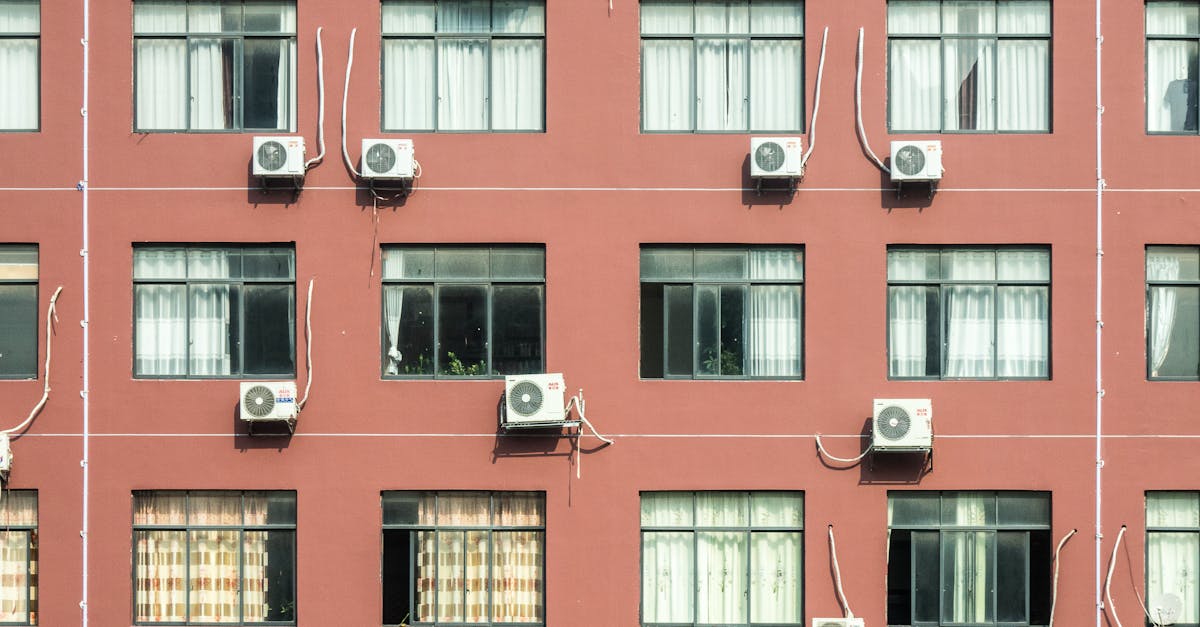 découvrez pourquoi votre climatiseur clignote en vert et comment résoudre ce problème rapidement pour assurer un fonctionnement optimal.