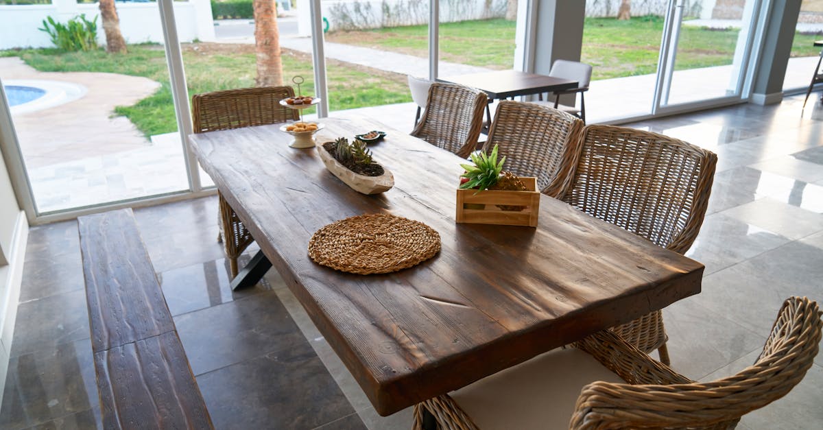 découvrez notre sélection de meubles cérusés alliant élégance et charme à l'ancienne pour une décoration intérieure authentique et raffinée.
