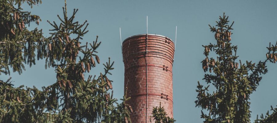 services professionnels d'étanchéité de cheminée pour protéger votre maison contre les fuites et améliorer l'efficacité énergétique.