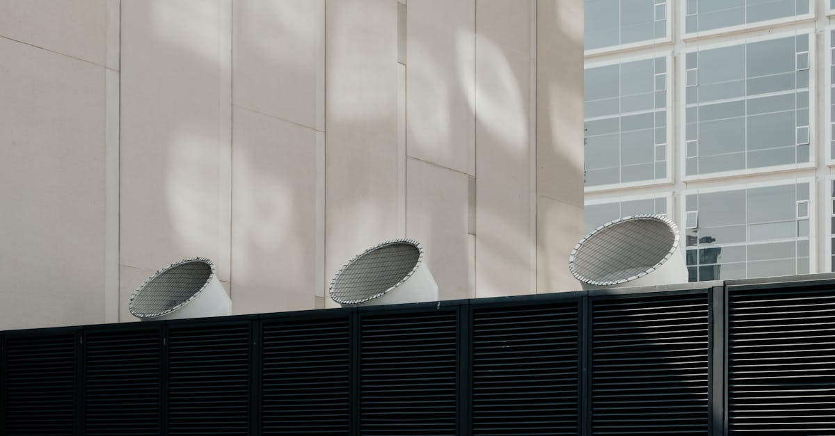 découvrez comment choisir un installateur de climatisation fiable et compétent pour assurer une installation efficace et durable de votre système de climatisation.