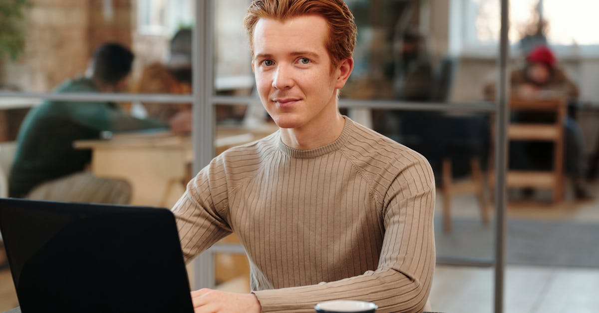 guide complet pour résoudre les codes d'erreur daikin : identifiez les problèmes courants et trouvez des solutions rapides pour votre climatiseur daikin.