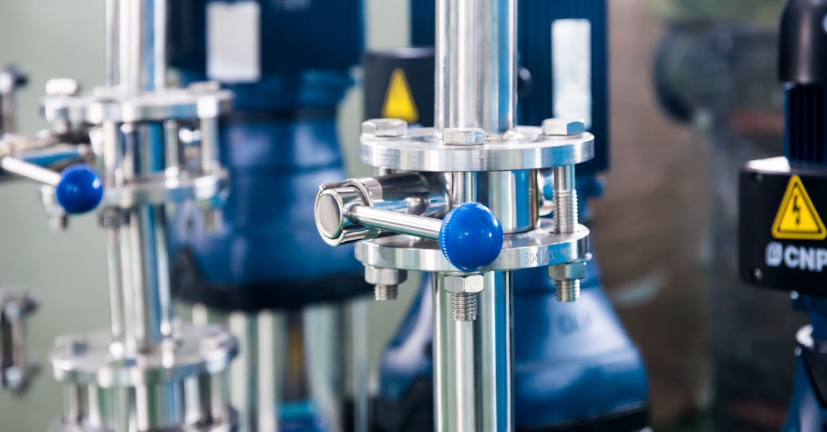 découvrez notre système de chasse d'eau efficace, conçu pour économiser l'eau tout en assurant une performance optimale et un nettoyage parfait à chaque utilisation.