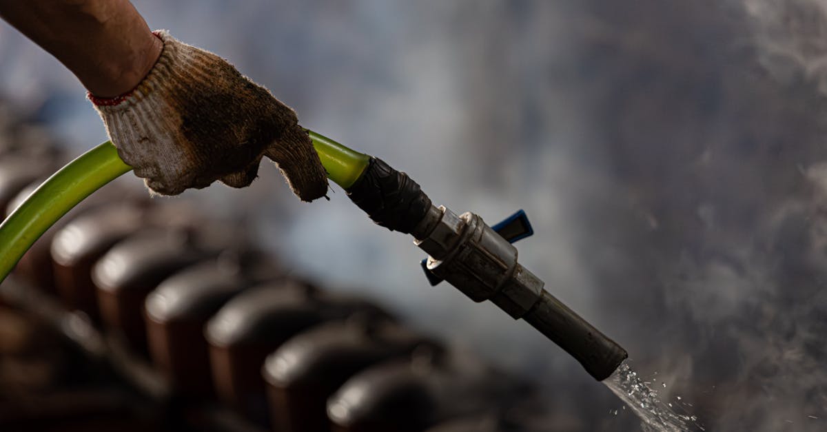 découvrez notre chauffe-eau à fonctionnement forcé, garantissant une eau chaude rapide et efficace pour votre confort quotidien.