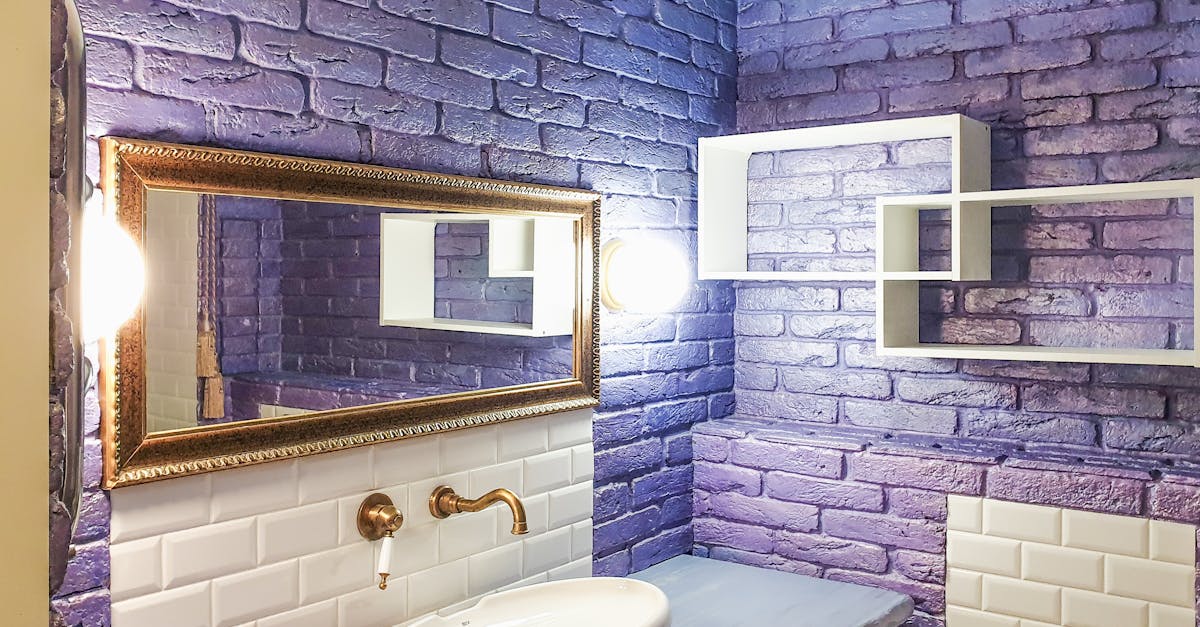 découvrez nos solutions professionnelles pour le montage de miroirs, faciles à installer et sécurisées, adaptées à tous types de surfaces et styles.