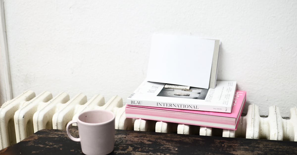 découvrez nos solutions élégantes et fonctionnelles de cache-radiateurs pour protéger et sublimer votre intérieur tout en optimisant la diffusion de la chaleur.