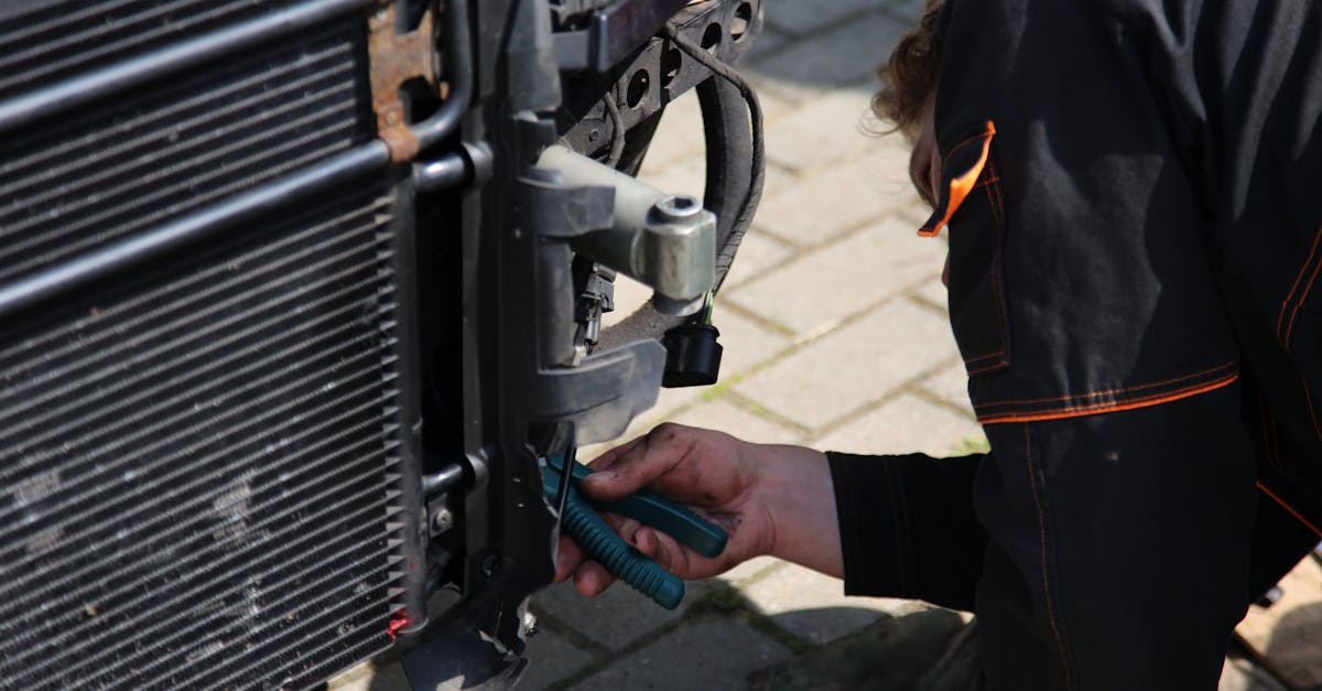 découvrez notre cache-radiateur élégant et pratique, conçu pour protéger votre radiateur tout en embellissant votre intérieur.