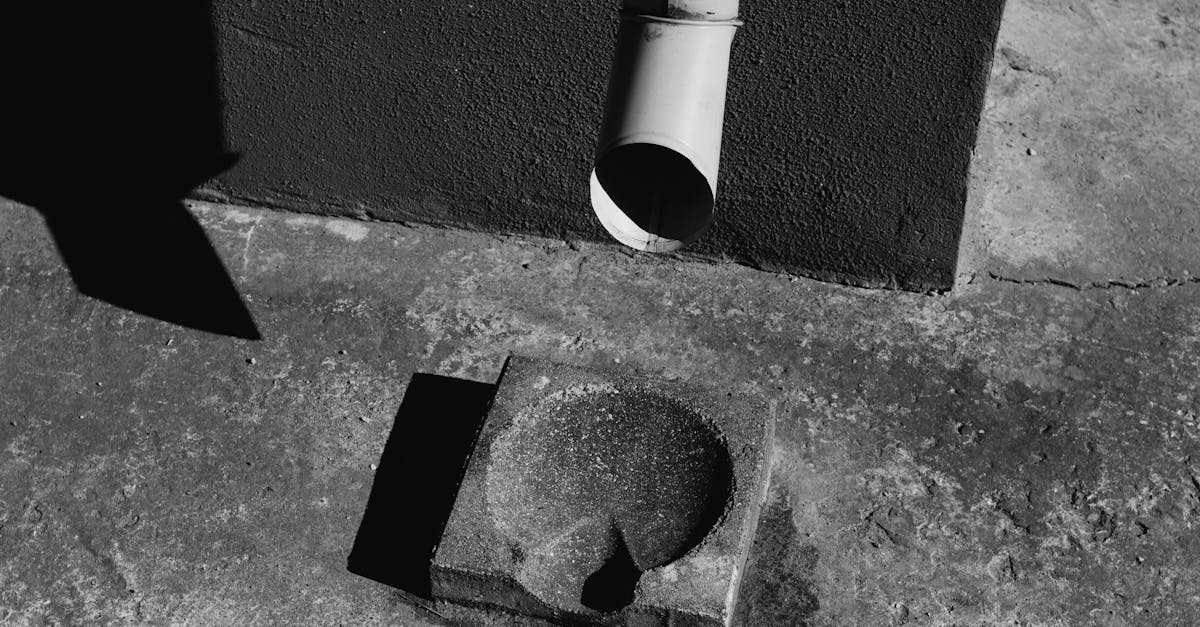 systèmes de drainage des eaux pluviales efficaces pour prévenir les inondations et protéger votre propriété des dommages causés par l'eau.