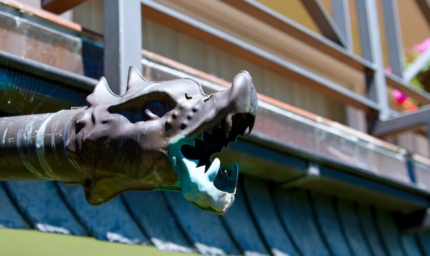 solutions efficaces pour le drainage des eaux pluviales afin de prévenir les inondations et optimiser l'évacuation de l'eau de pluie.