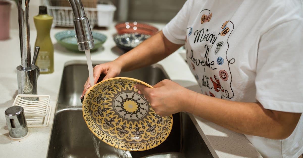 découvrez la signification des codes d'erreur du lave-vaisselle whirlpool et apprenez à résoudre facilement les problèmes courants pour un appareil toujours performant.