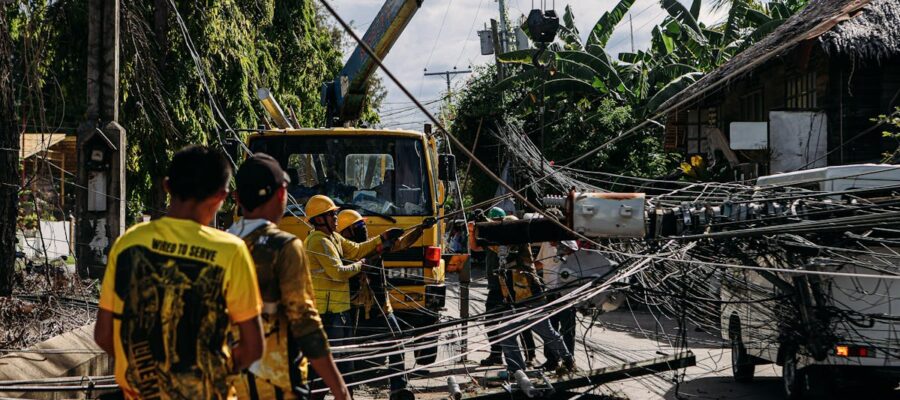 informations essentielles sur les coupures de courant : causes, impacts et solutions pour gérer les interruptions d'électricité.